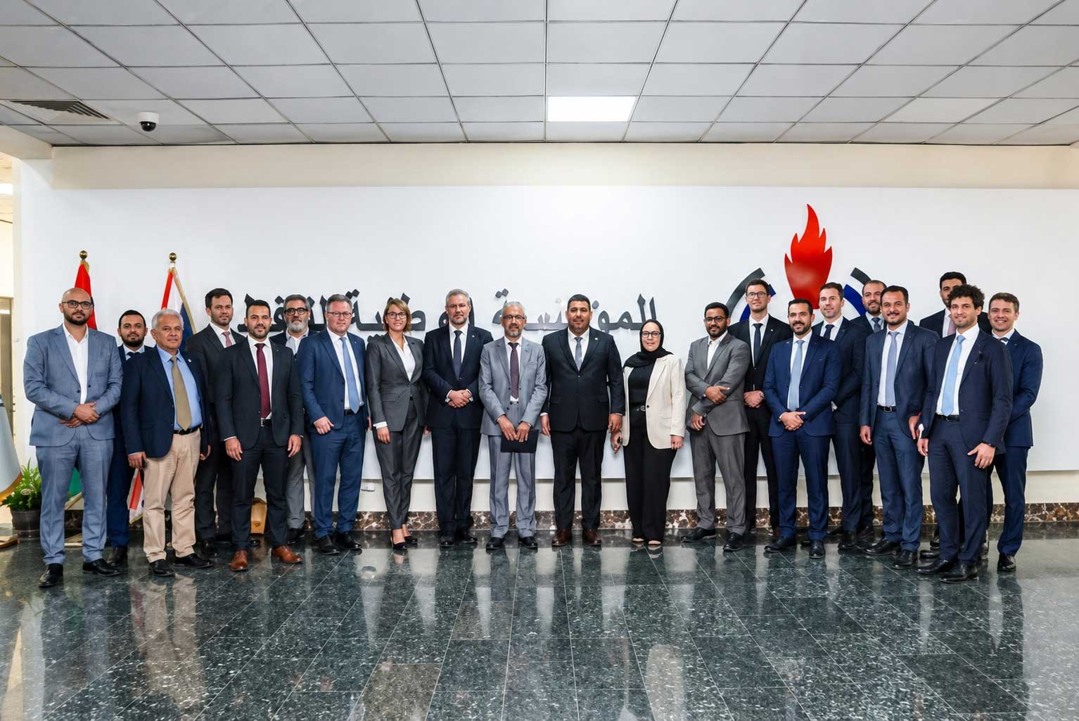مؤسسة النفط الليبية تبحث مع شركات عالمية رفع الإنتاج ونقل التقنية